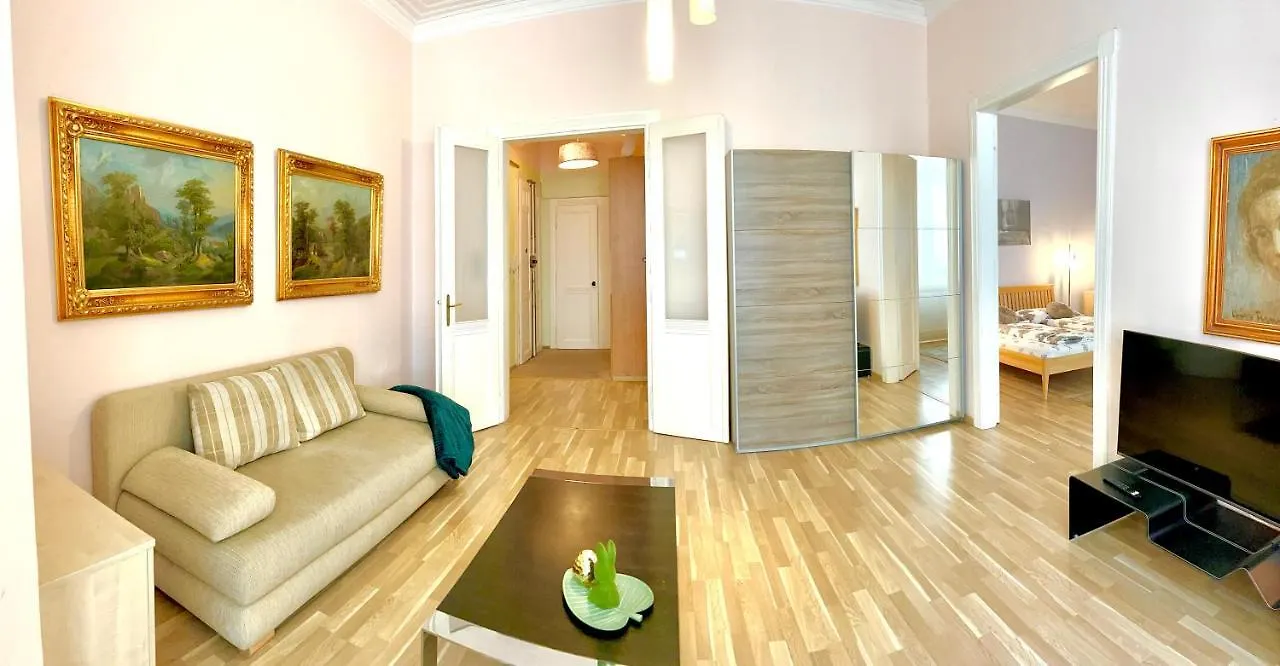 Super Old Town Apartment Prague